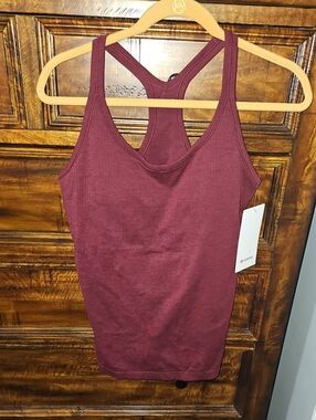 Lululemon Ebb To Street Tank!! Womens Sz 10, BBAY, Rare Color!! Ribbed B/C Cup!